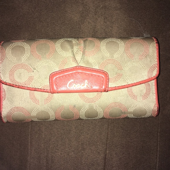 Coach Handbags - Coach wallet